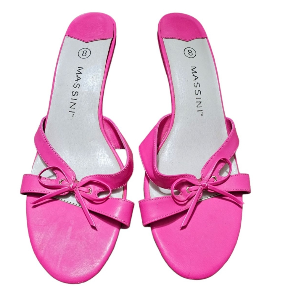 WOMEN'S MASSINI HOT PINK KITTEN HEELS SIZE 8